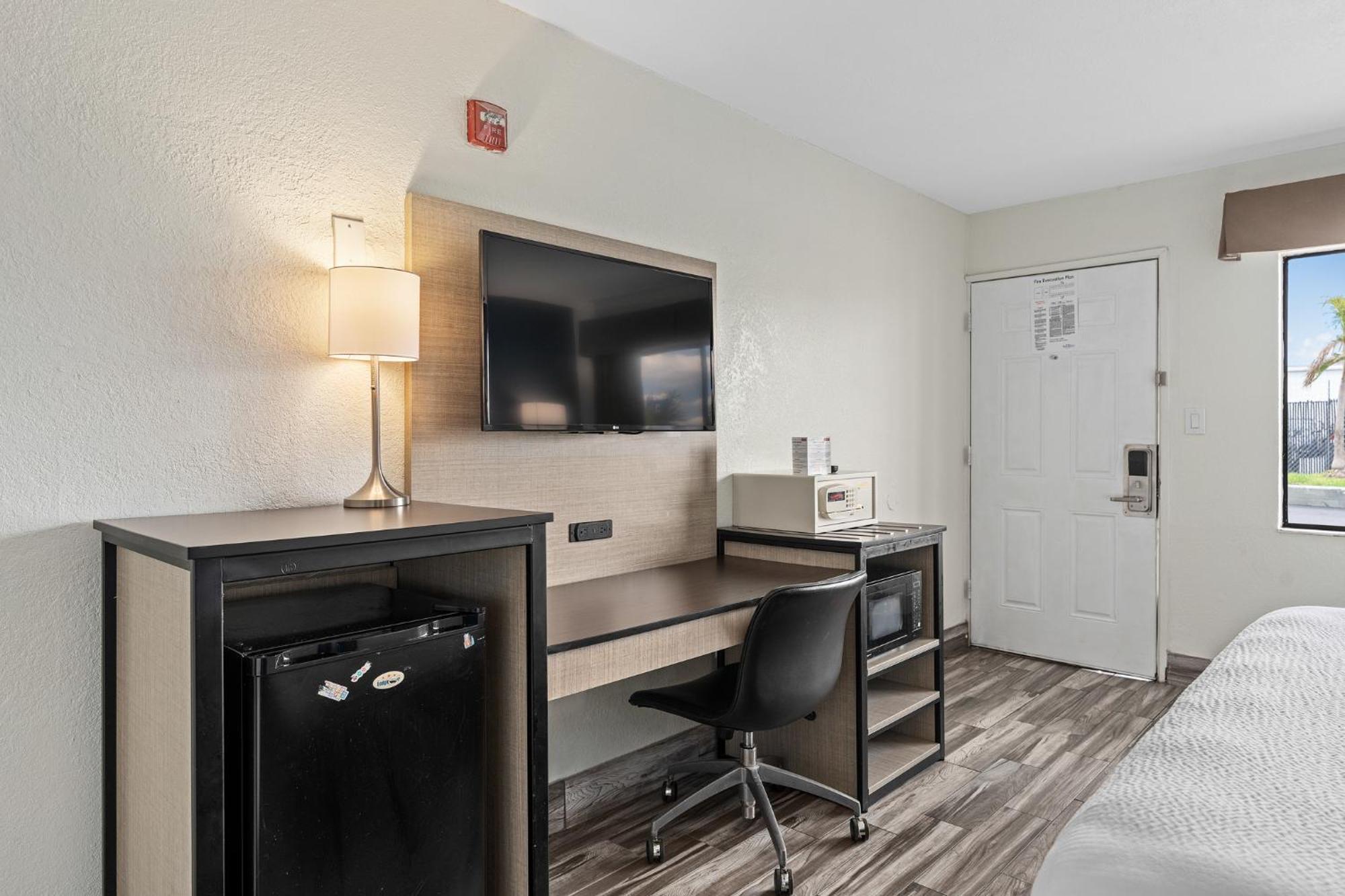 Baymont By Wyndham Orlando Downtown Exterior foto