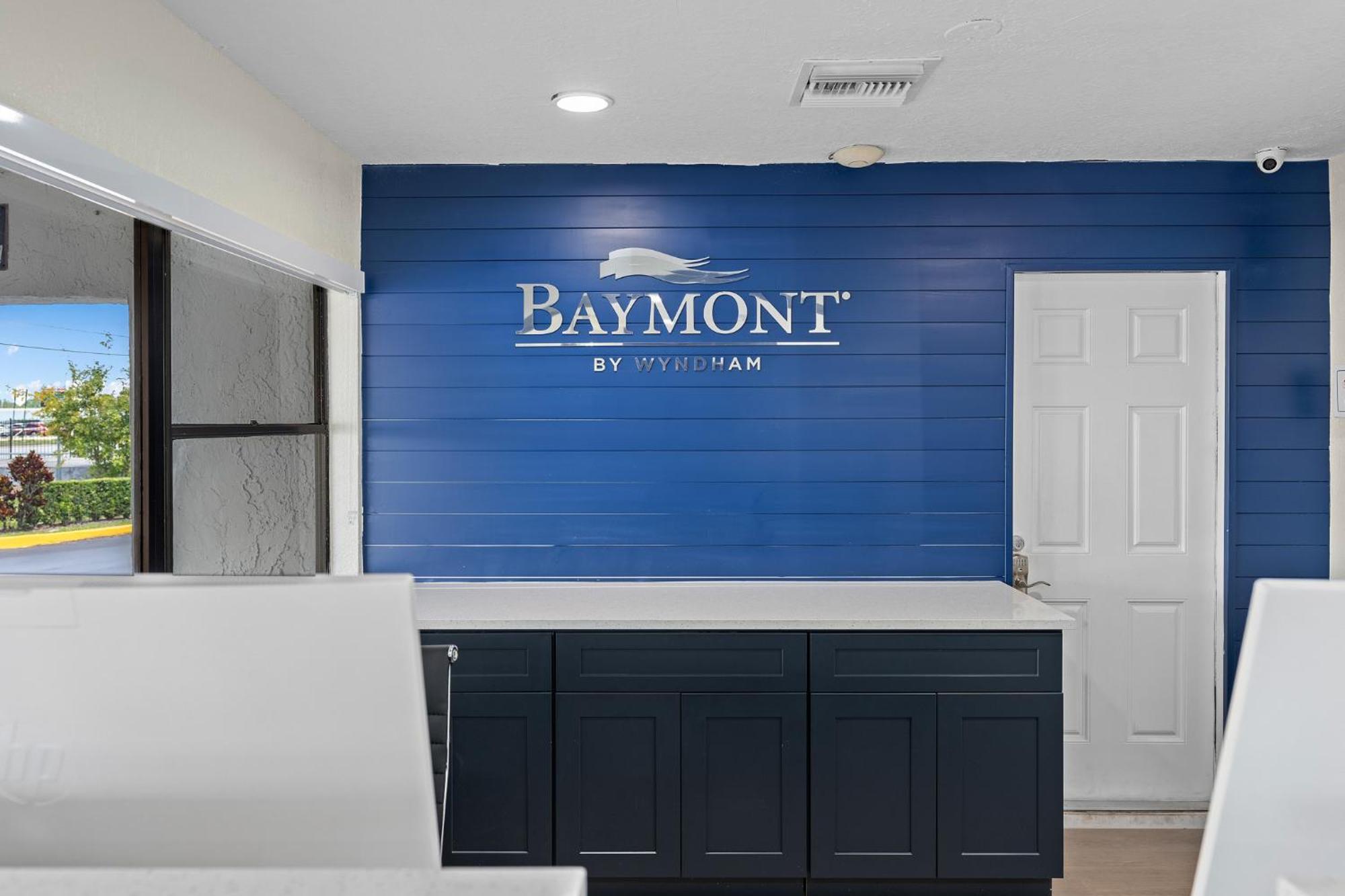 Baymont By Wyndham Orlando Downtown Exterior foto
